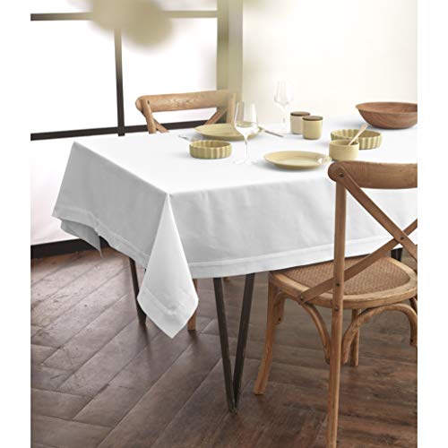 Solino Home Cotton Linen Tablecloth White – 60 x 104 Inch Tablecloth for Hanukkah, Christmas, Winter, Holiday – Machine Washable and Handcrafted from Natural Fabric – Dru