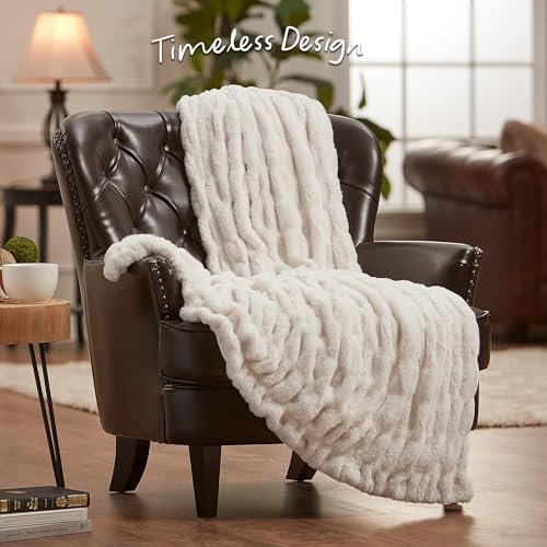 Chanasya Premium Ruched Faux Fur Throw Blanket - Luxurious, Soft Reversible Mink Blanket - 50" x 65” - Cloud