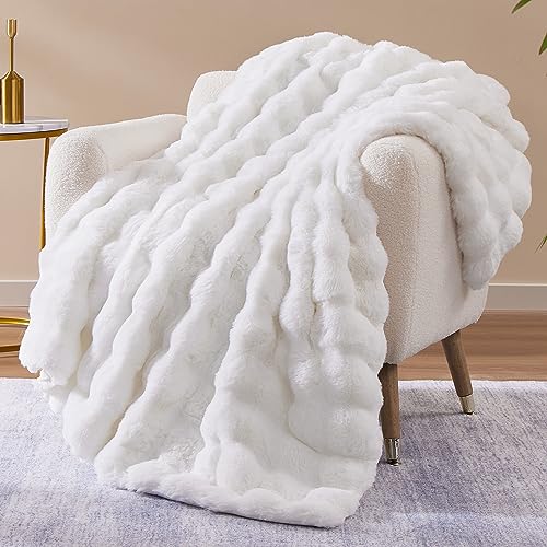 CozyBloom Luxury Soft Faux Fur Throw Blanket for Couch, Decorative Cozy Plush Long Shaggy Fluffy Blanket, Solid Comfy Fleece Furry Blanket, Reversible Thick Warm Blanket for Winter, Washable, White