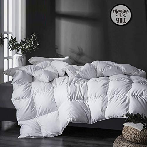 APSMILE Luxurious Oversized King Feathers Down Comforter, Ultra-Soft Pima Cotton Down Duvet, Hotel Collection Down Comforter Medium Warmth All Season Fluffy Duvet Insert (120x98, White)