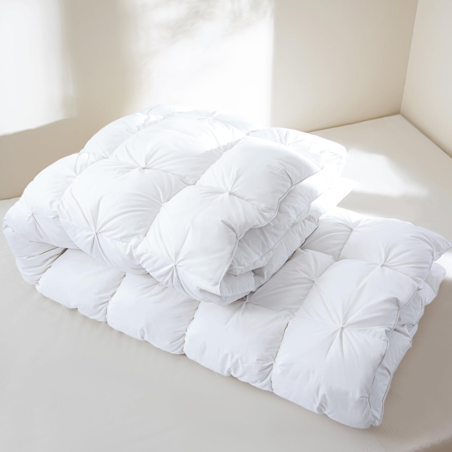 ELNIDO QUEEN Feather Down Comforter King Size Duvet Insert, Luxury Fluffy White Pinch Pleat Design - All Season Hotel Collection Cotton Bed Comforter with 8 Tabs, King 106x90 Inches